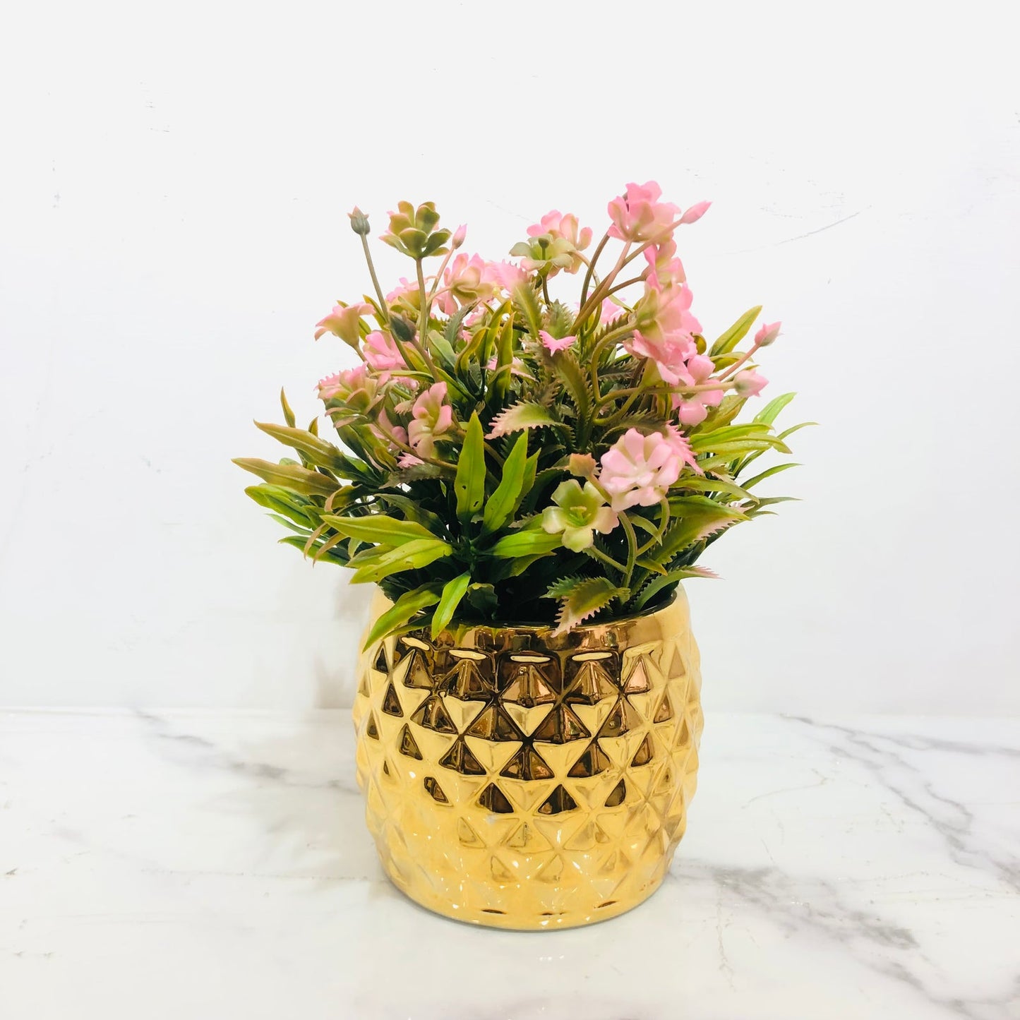 Geometric Golden Jasmin Planter