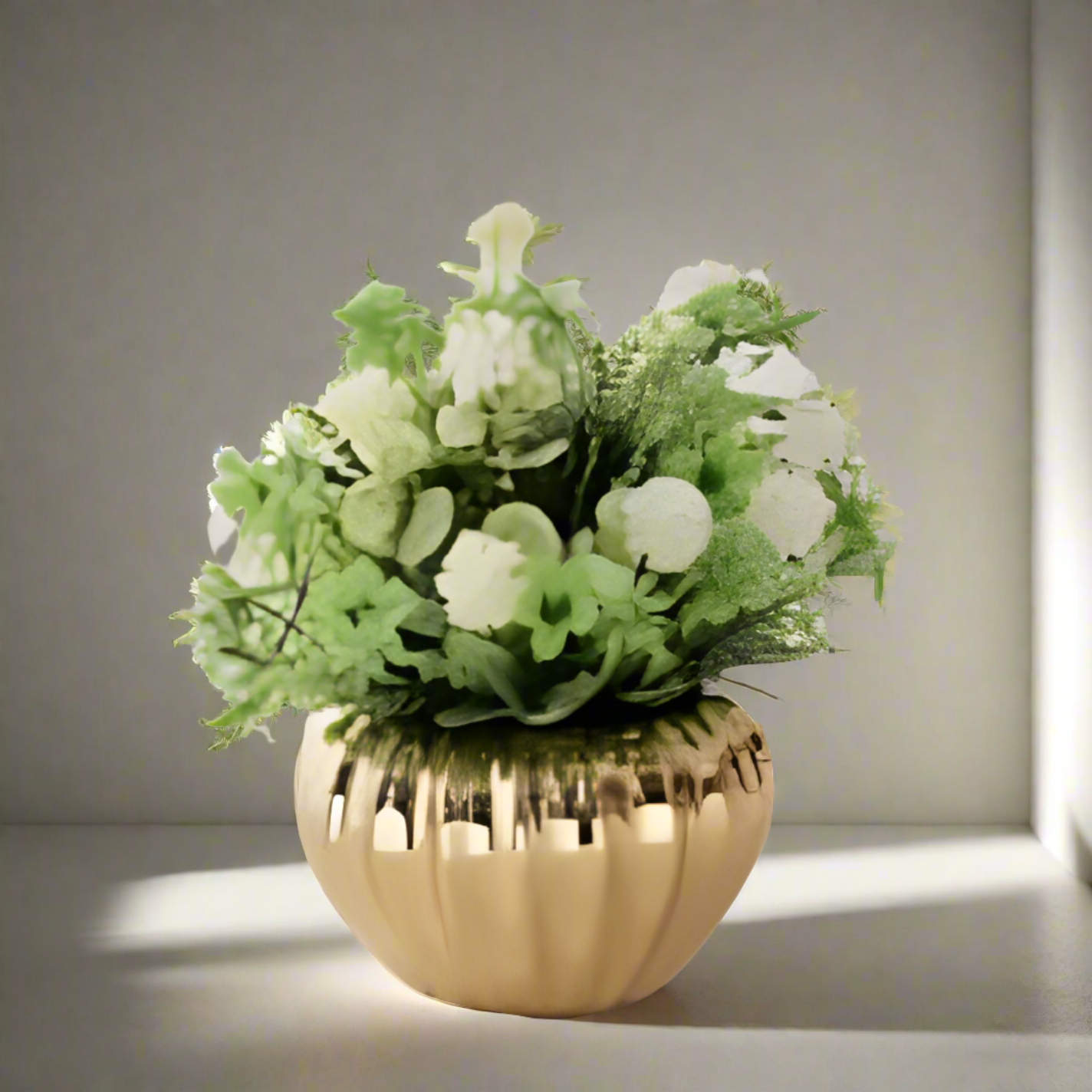 Geometric Golden Jasmin Planter