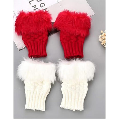 FUR GLOVES